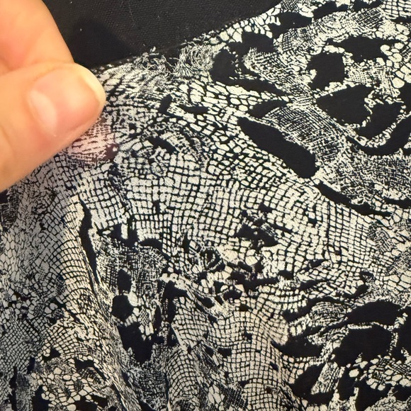 100% Silk Floral Poncho Wrap Black Ivory Whimsigoth - Picture 8 of 13